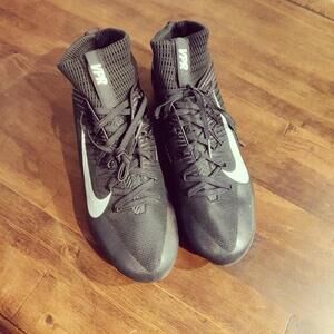 Nike | Vapor VPR Flyweave (824470-002) | Soccer Cleats | Black | M | 12